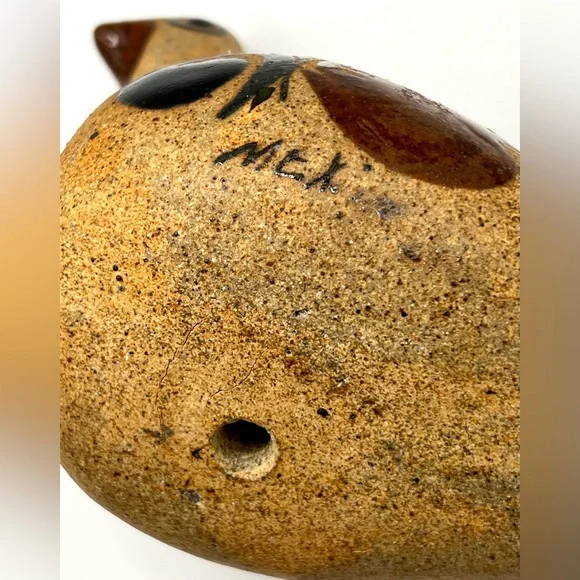 Tonala Pottery Mexican Folk Art Hand Painted Bird Figurine Floral Design 5x3x4" - Picture 8 of 10